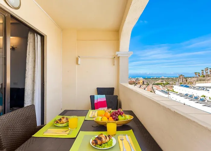 Panoramic 2 Bed Penthouse * Los Cristianos (Tenerife)