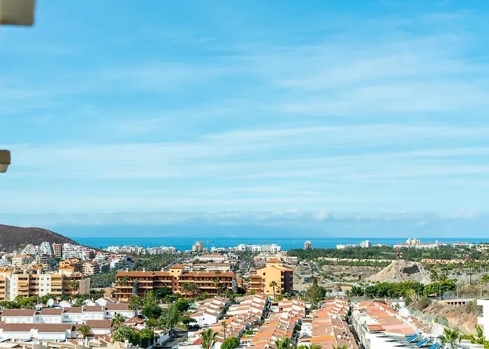 Panoramic 2 Bed Penthouse *