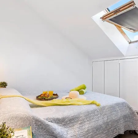 Panoramic 2 Bed Penthouse * 로스크리스티아노스